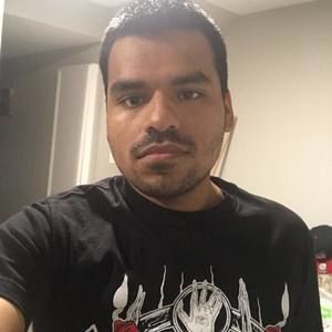 Meet your Posher, Julio